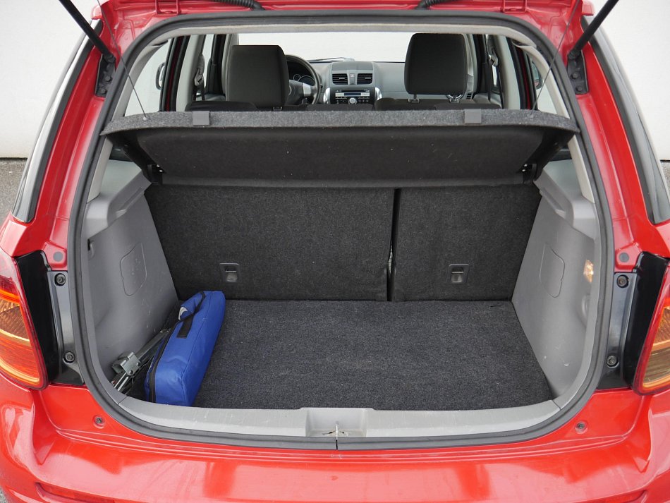 Suzuki SX4 1.6 i  4x4, LPG