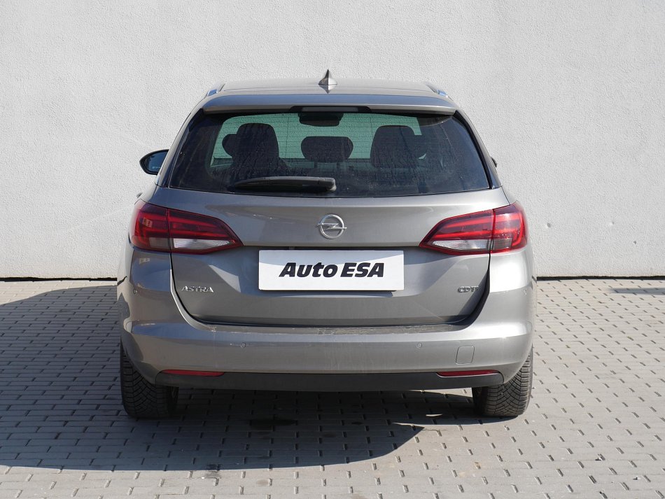 Opel Astra 1.6 CDTi 