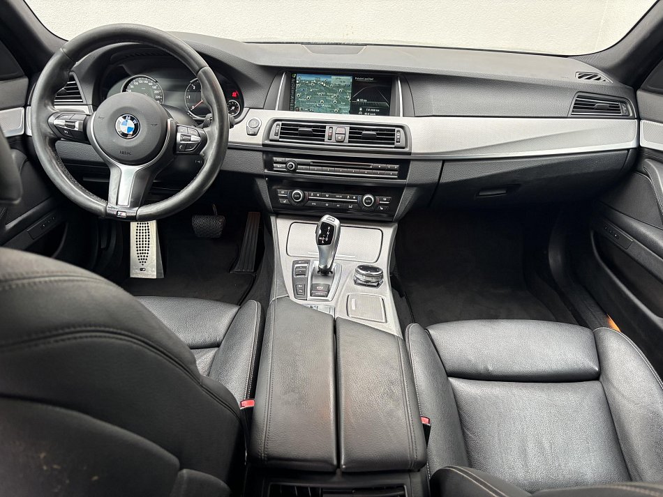 BMW Řada 5 3.0d M Paket 530d xDrive