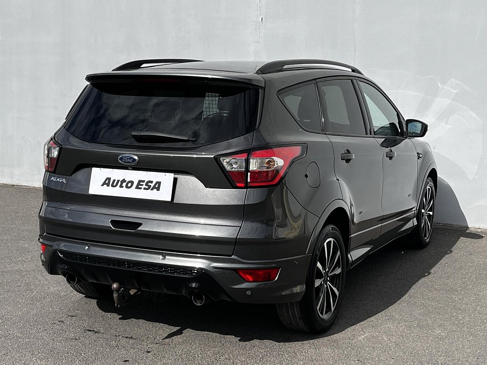 Ford Kuga 2.0 TDCi ST-Line AWD
