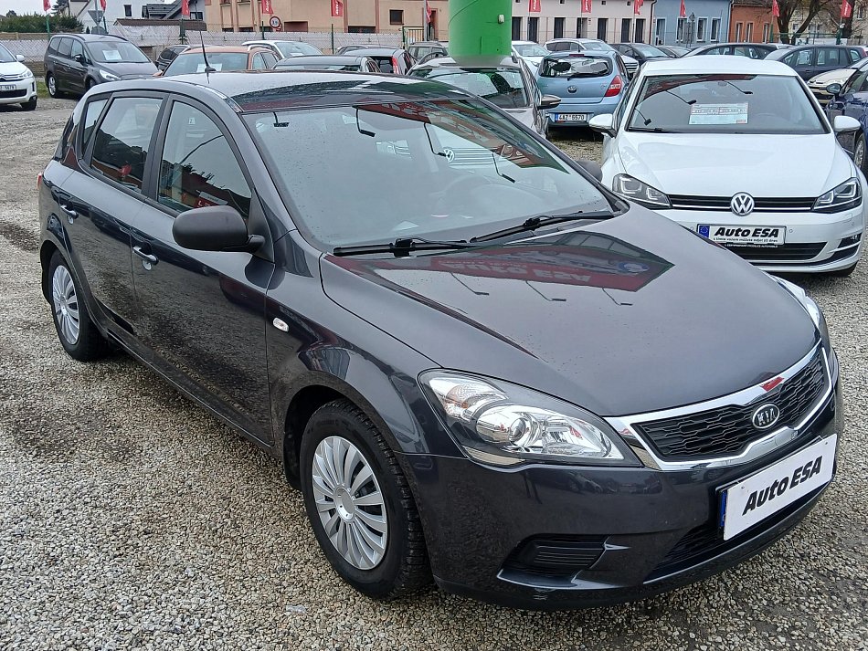 Kia Ceed 1.4i 