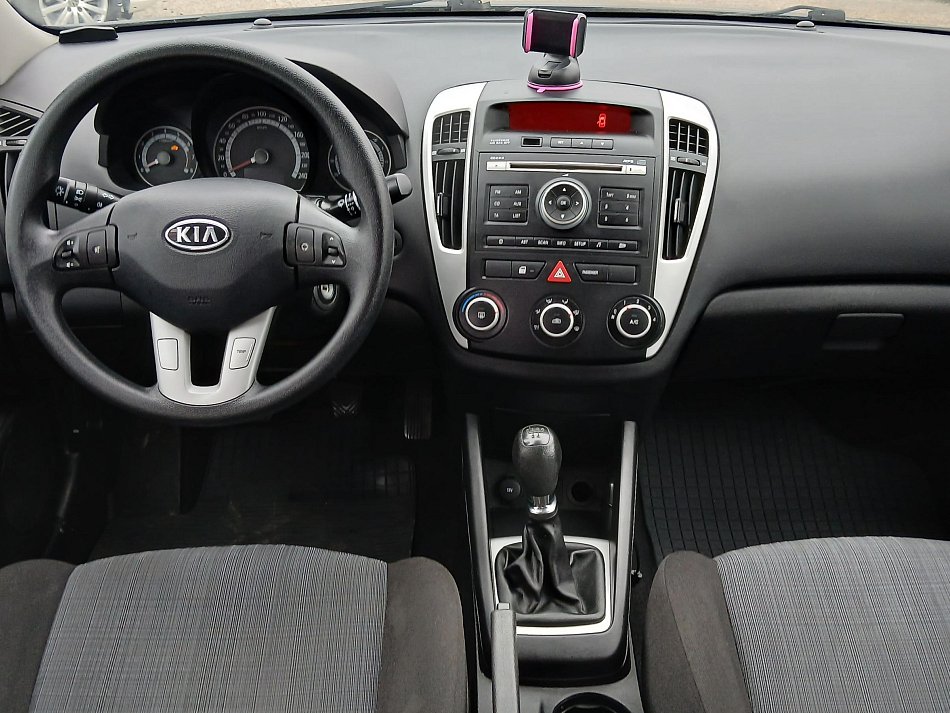 Kia Ceed 1.4i 
