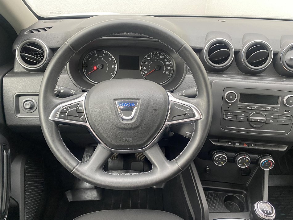 Dacia Duster 1.6 i 