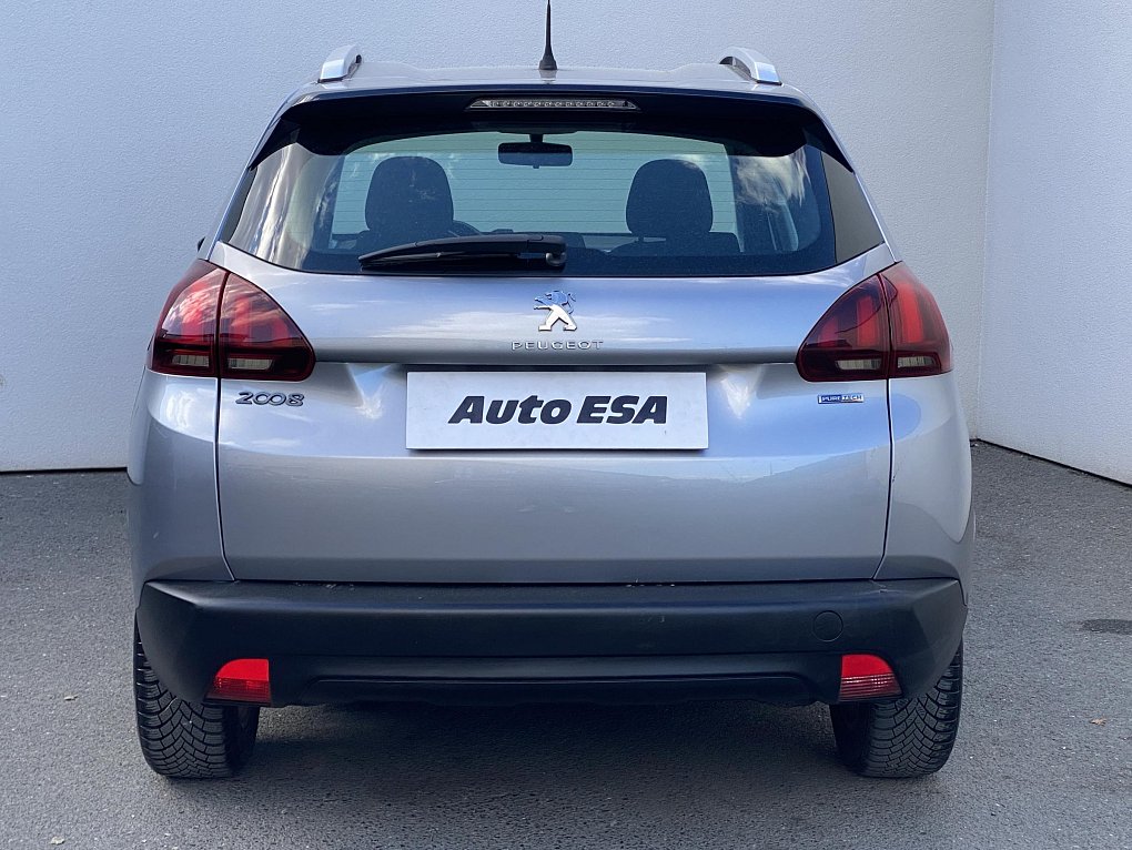 Peugeot 2008 1.2 PT GT Line