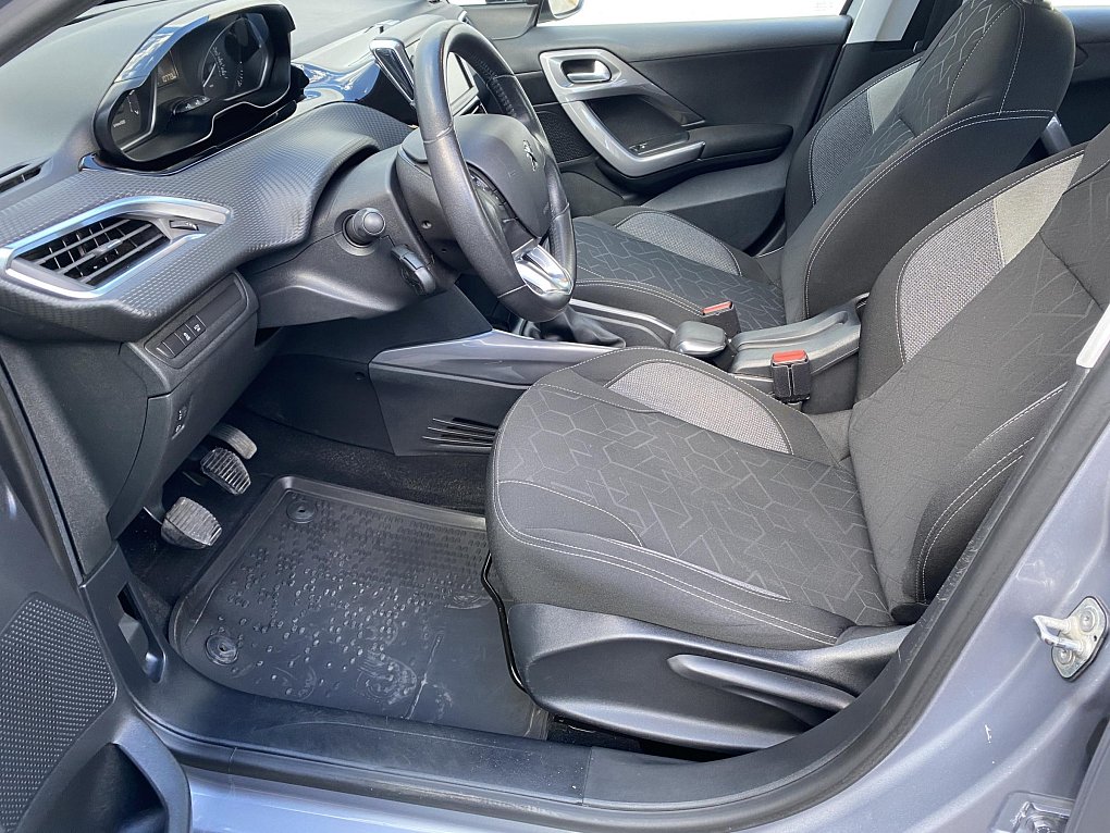 Peugeot 2008 1.2 PT GT Line