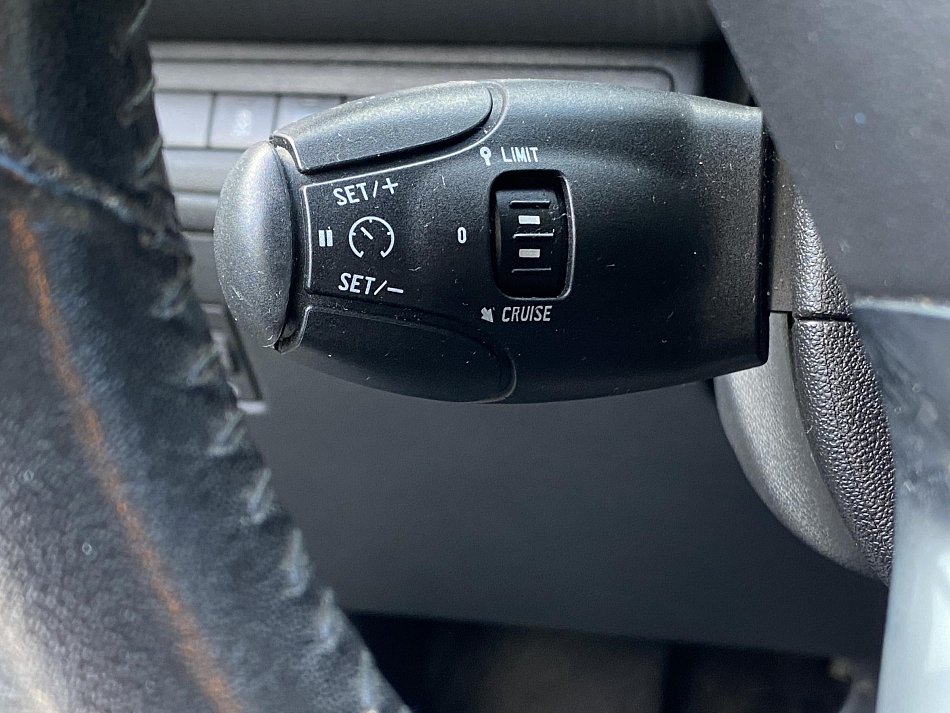 Peugeot 2008 1.2 PT GT Line