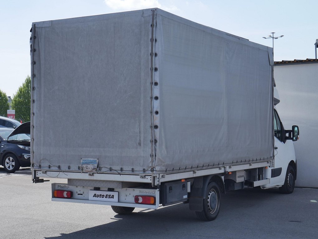 Renault Master 2.3dCi  PLACHTA