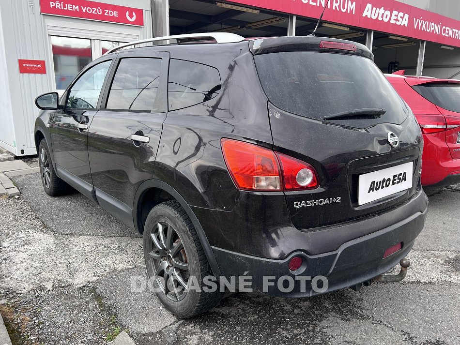 Nissan Qashqai 2.0 DCI  +2