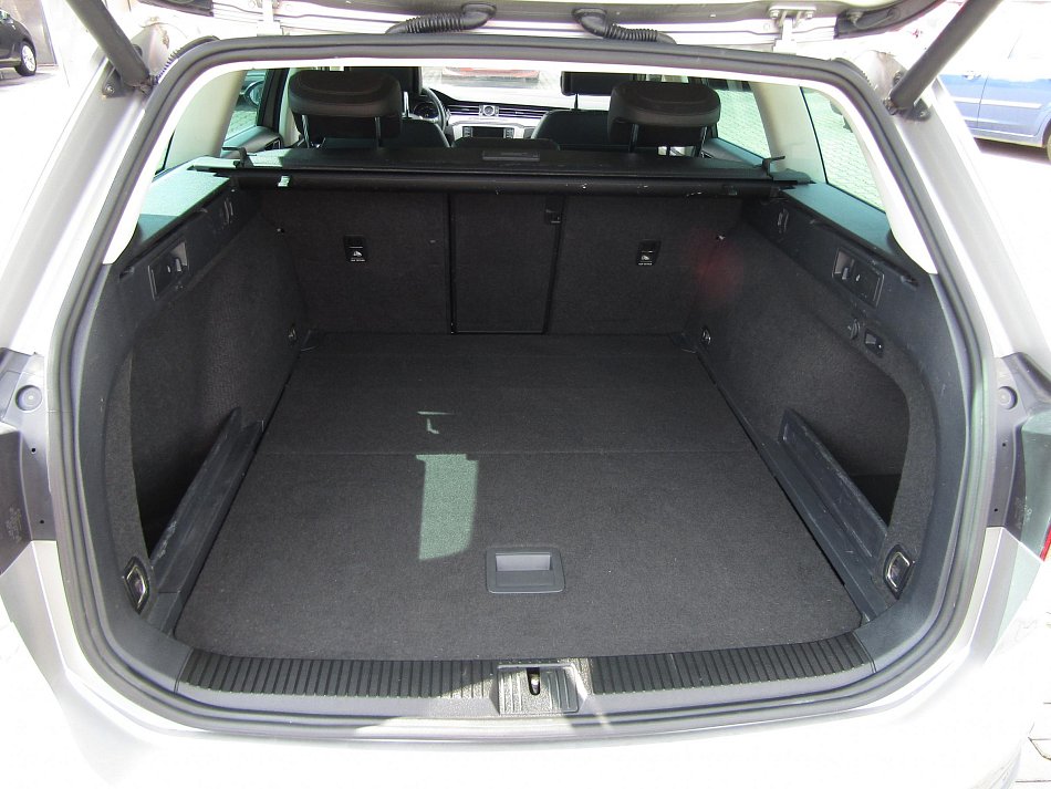 Volkswagen Passat 2.0 TDi 