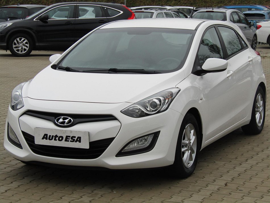 Hyundai I30 1.4i Trikolor