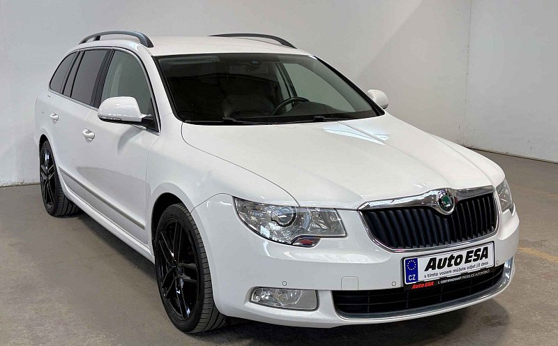 Škoda Superb II 2.0 TDi Elegance