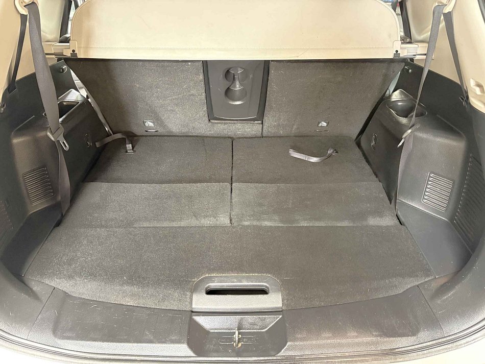 Nissan X-Trail 1.6 dCi  4x4