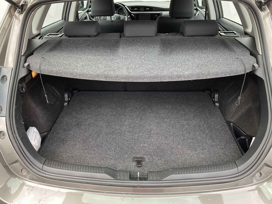 Toyota Auris 1.6i 
