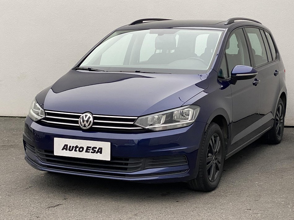 Volkswagen Touran 2.0 TDi 