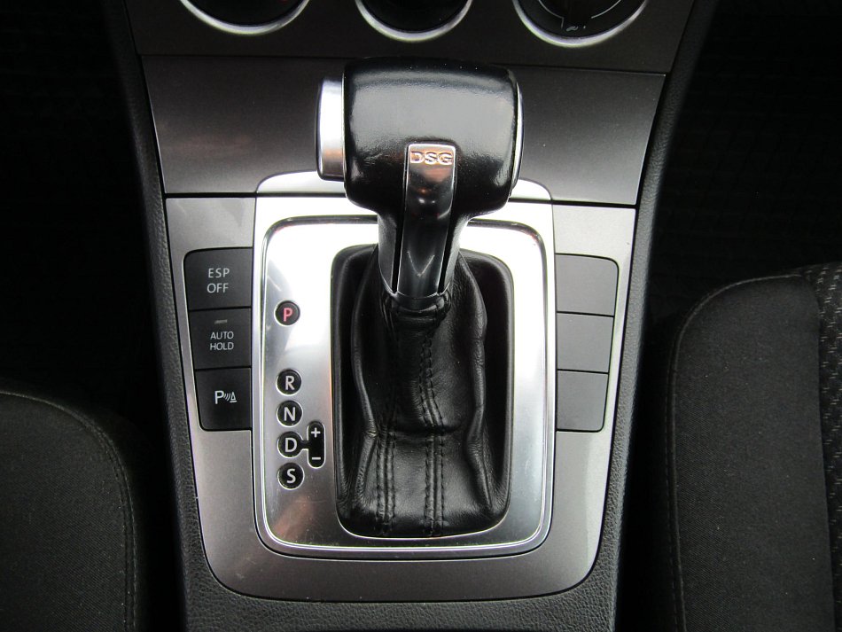 Volkswagen Passat 2.0TDi 