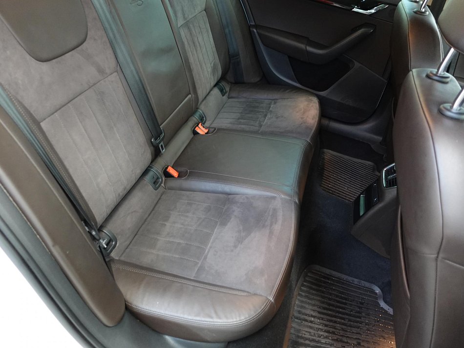 Škoda Octavia III 2.0TDi L&K 4x4