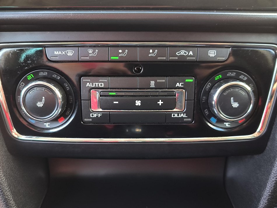 Škoda Superb II 2.0tdi Elegance 4x4