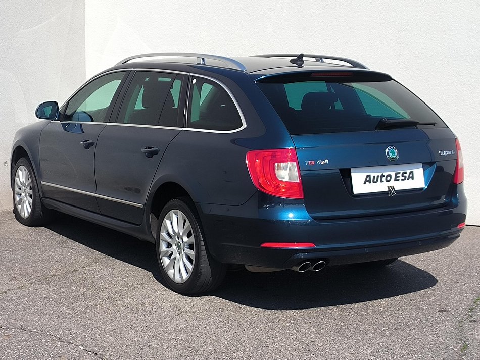 Škoda Superb II 2.0tdi Elegance 4x4