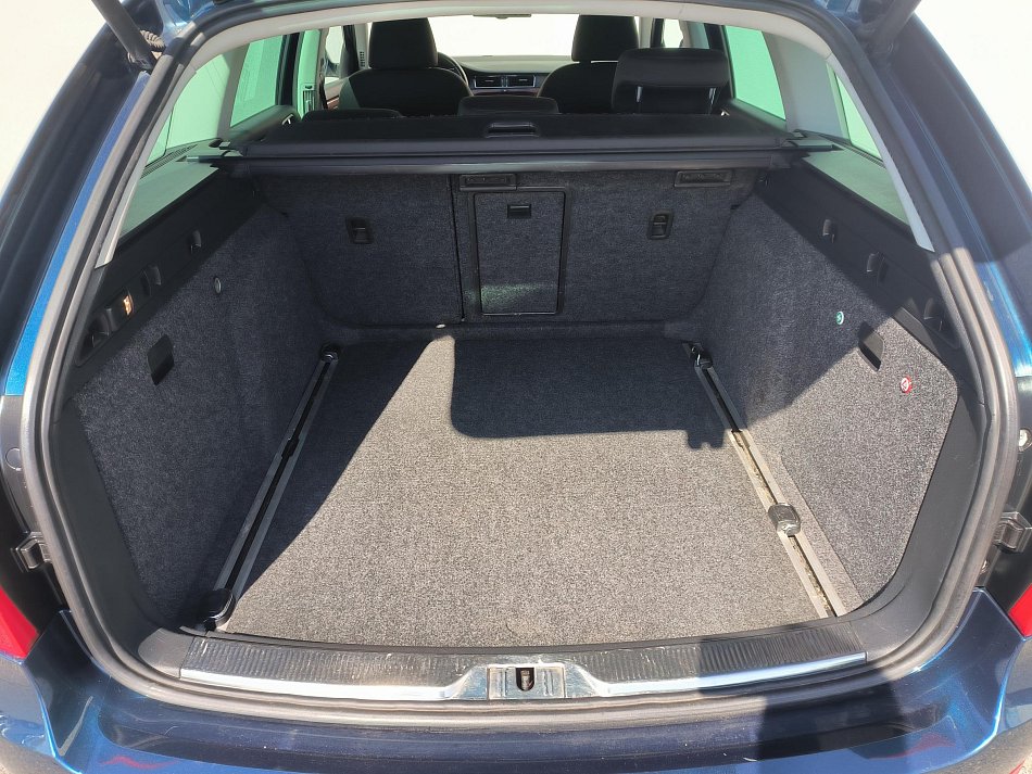 Škoda Superb II 2.0tdi Elegance 4x4