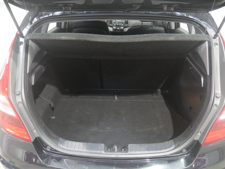 Hyundai I30 1.4CVVT 