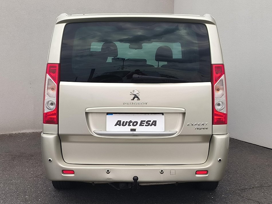 Peugeot Expert 2.0HDi  L2 8míst