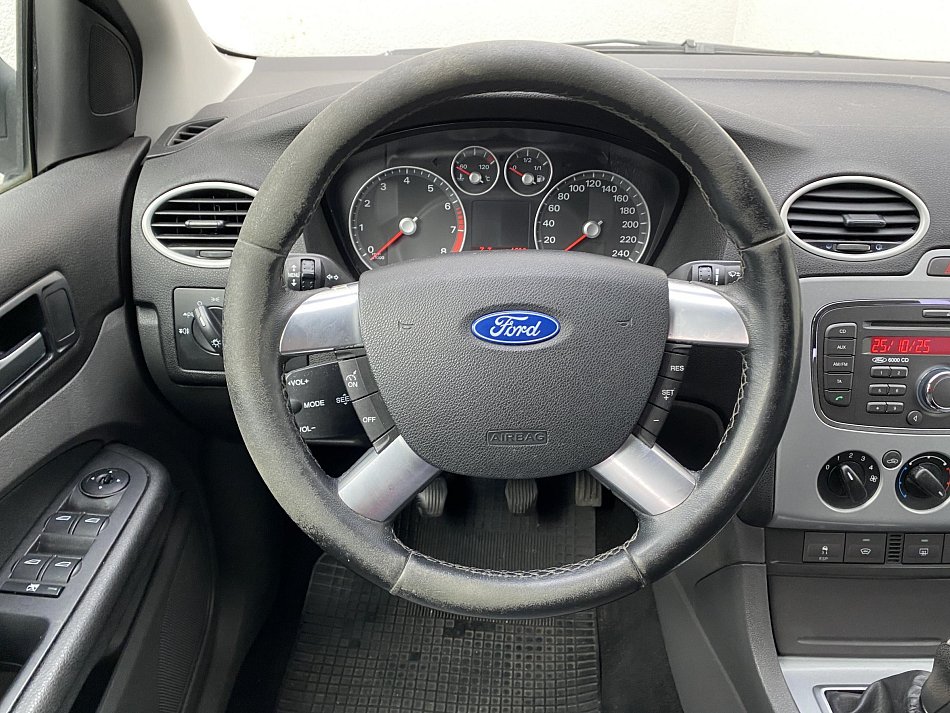Ford Focus 1.6i 