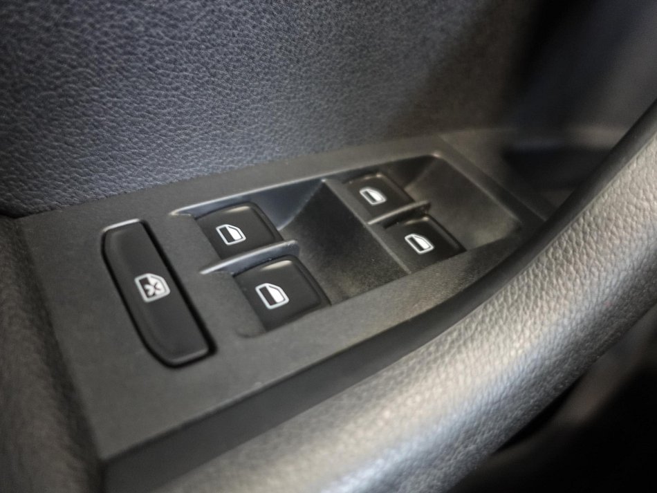 Škoda Octavia III 1.6TDi Elegance