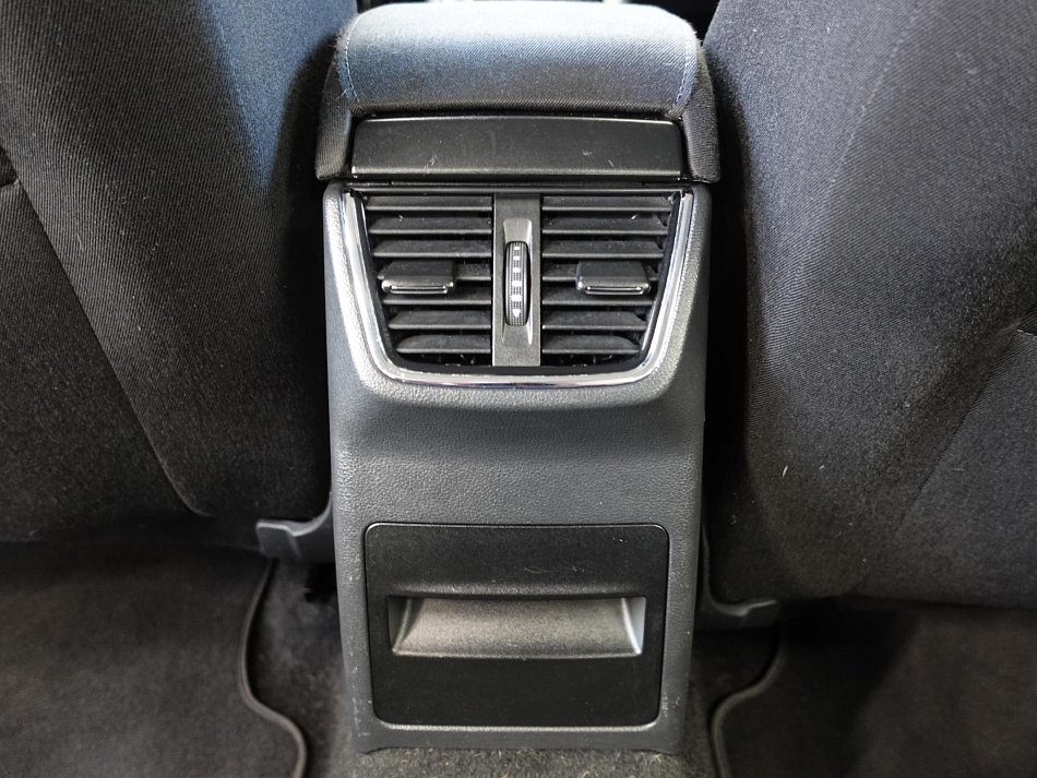 Škoda Octavia III 1.6TDi Elegance