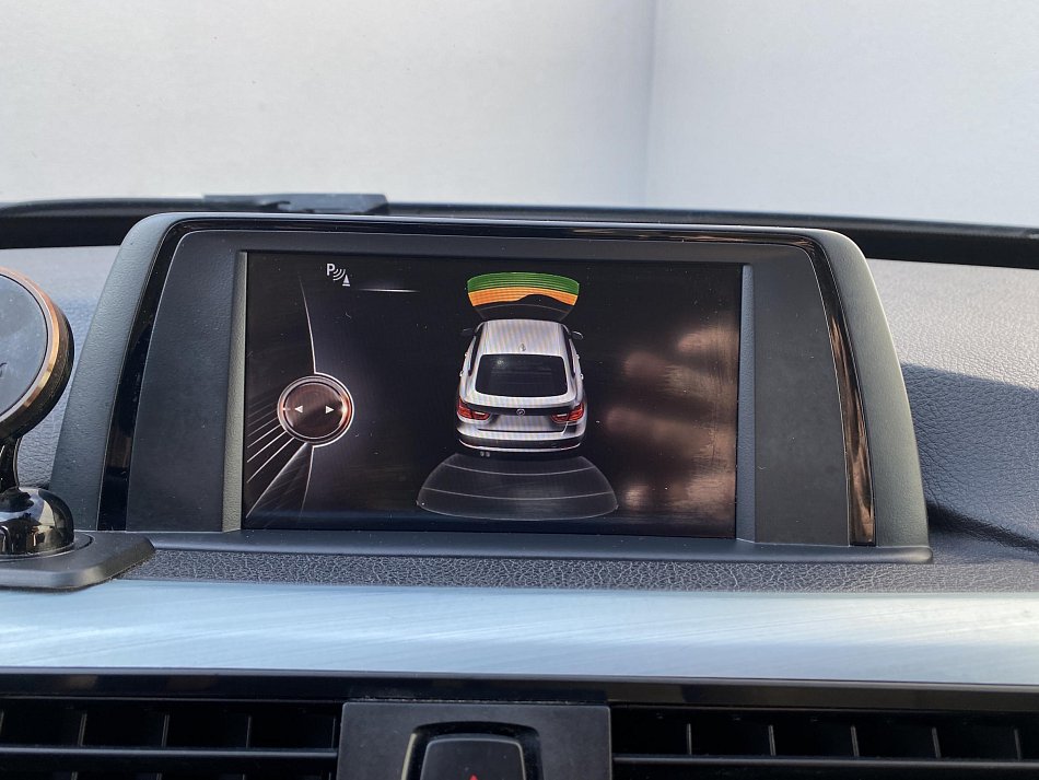 BMW Řada 3 2.0 i Sport xDrive, 320i