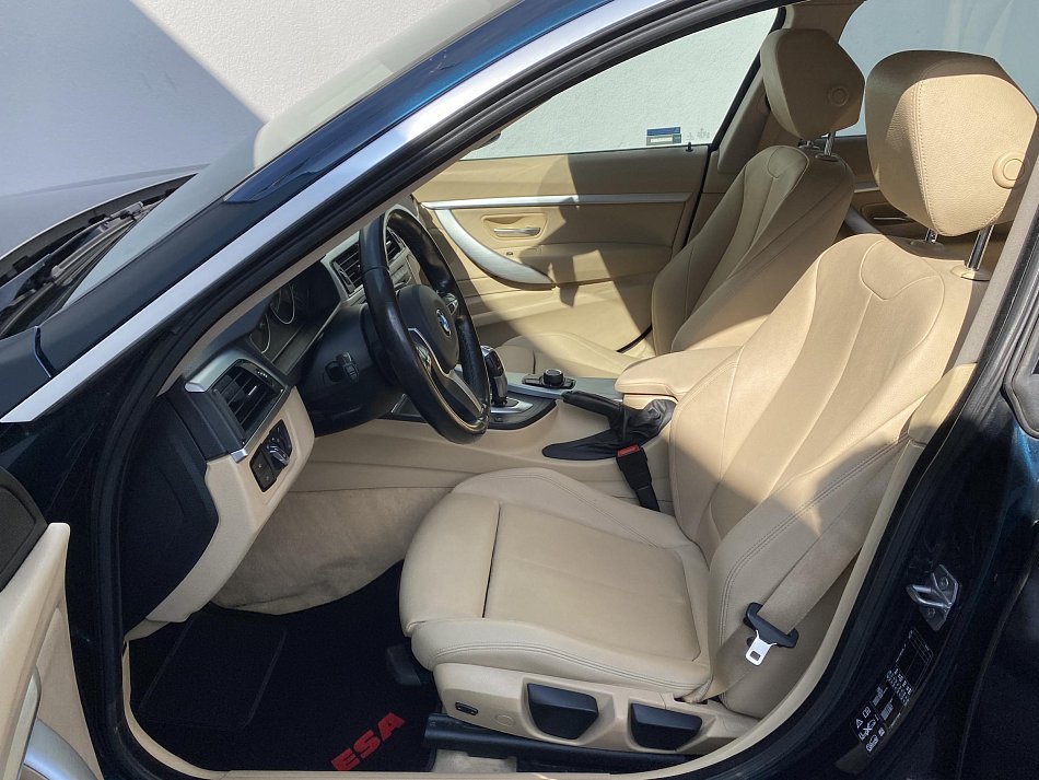 BMW Řada 3 2.0 i Sport xDrive, 320i