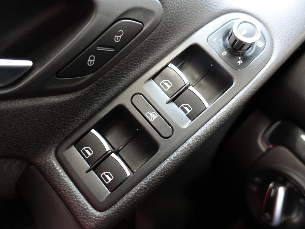 Volkswagen Golf 2.0 TSi GTi