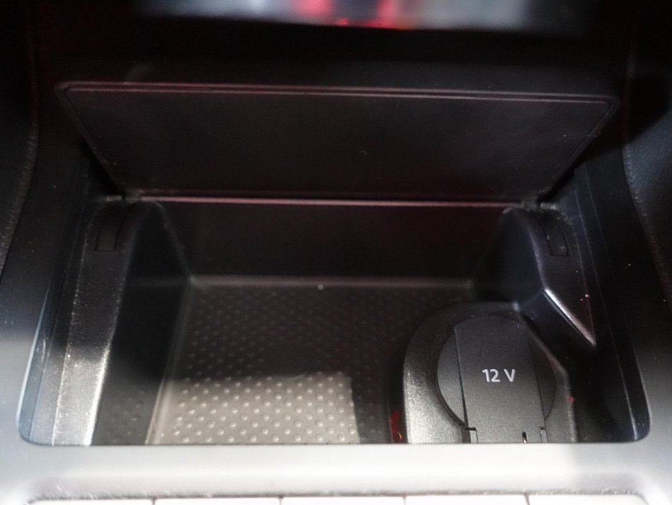 Volkswagen Golf 2.0 TSi GTi