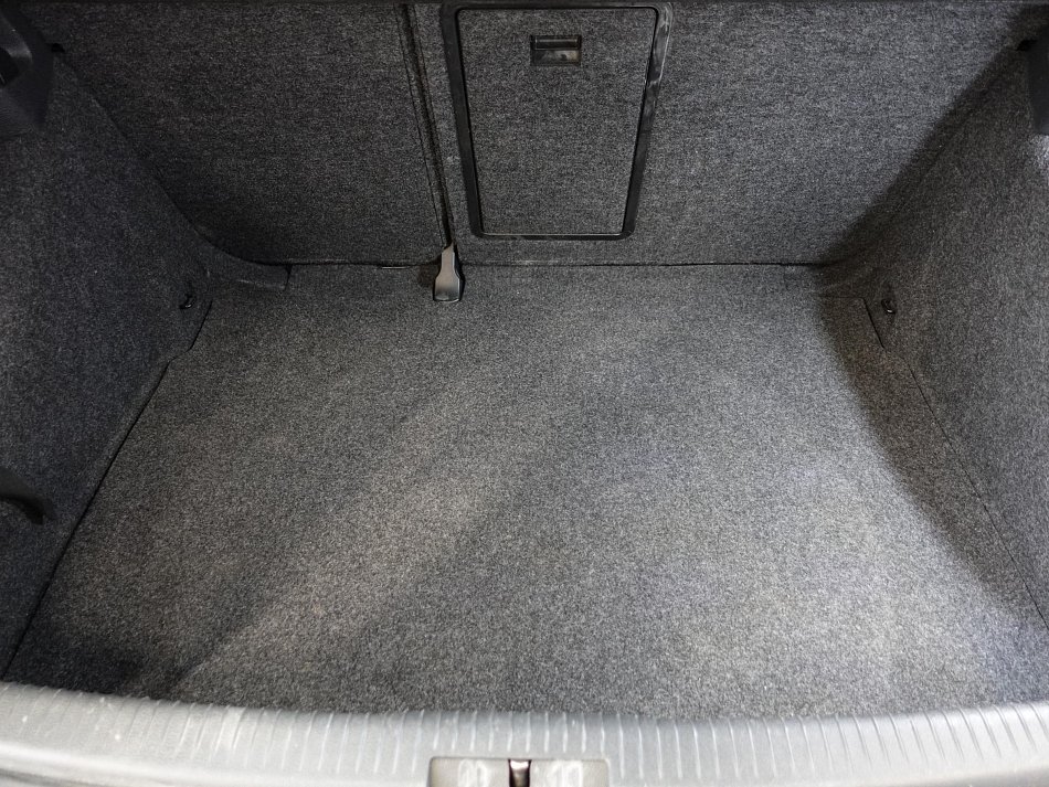 Volkswagen Golf 2.0 TSi GTi