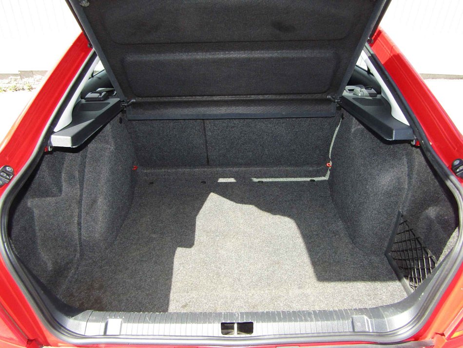 Škoda Octavia 1.6i 