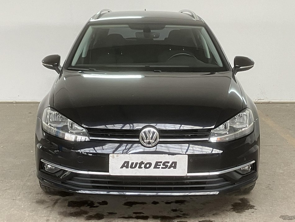 Volkswagen Golf 2.0 TDi 