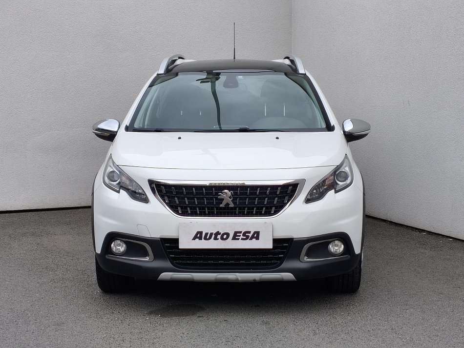 Peugeot 2008 1.2 PT Crossway