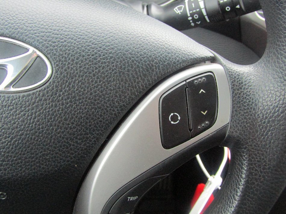 Hyundai I30 1.4i Trikolor