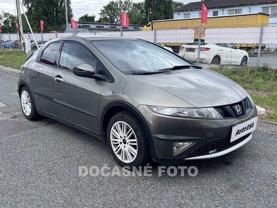 Honda Civic 1.8i-VTEC 