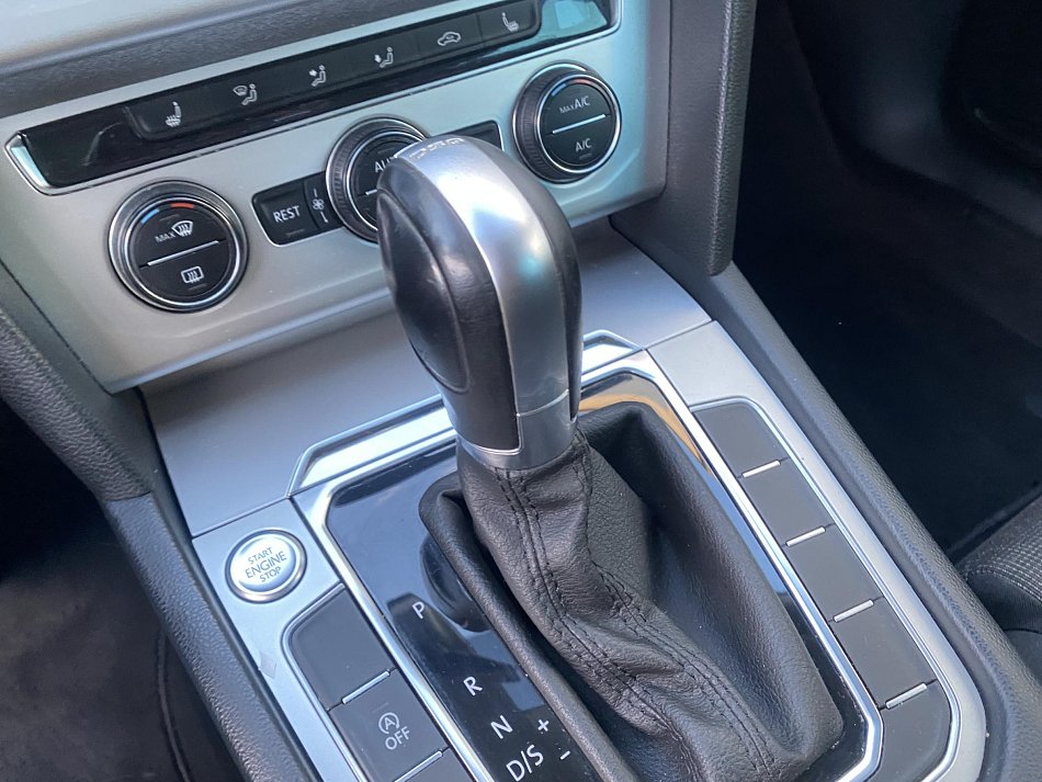 Volkswagen Passat 2.0 TDi Comfortline