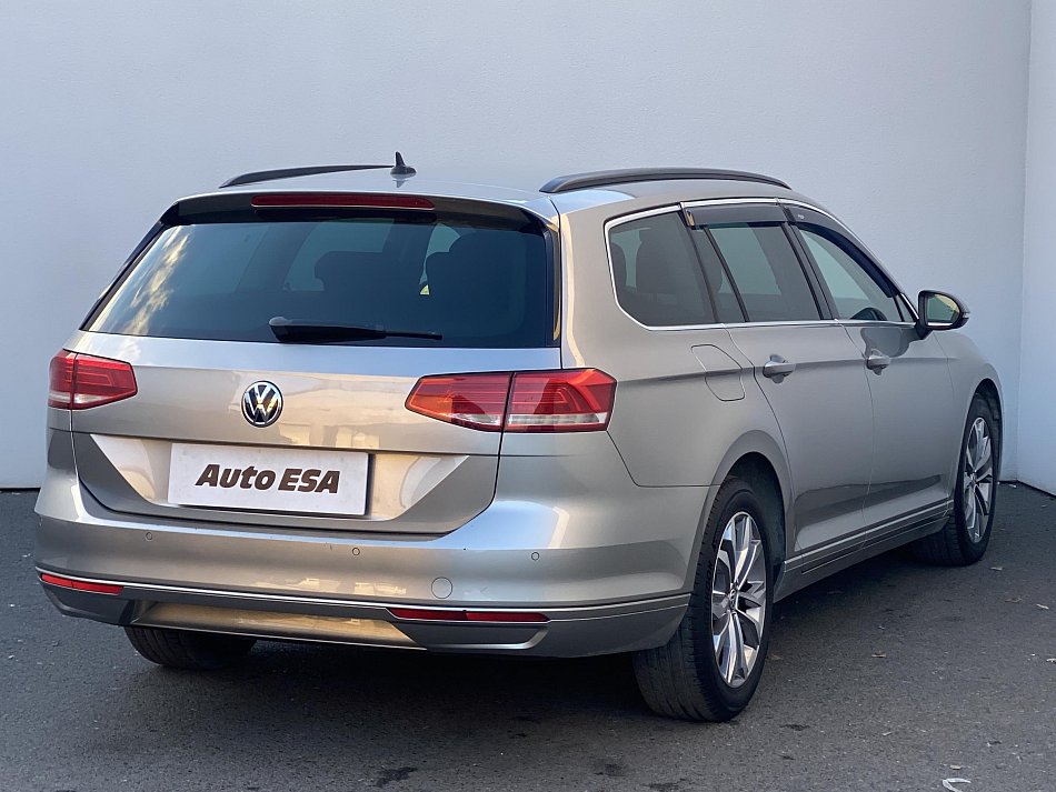 Volkswagen Passat 2.0 TDi Comfortline