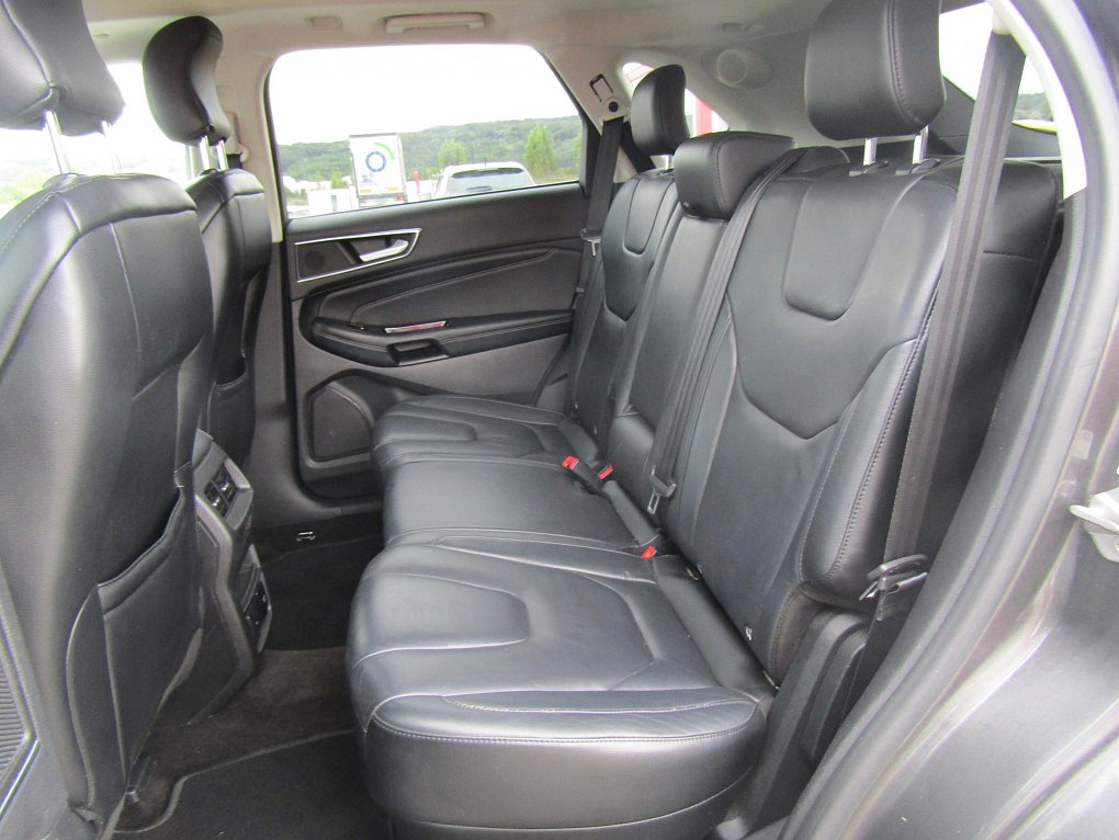 Ford Edge 2.0TDCi Titanium 4x4