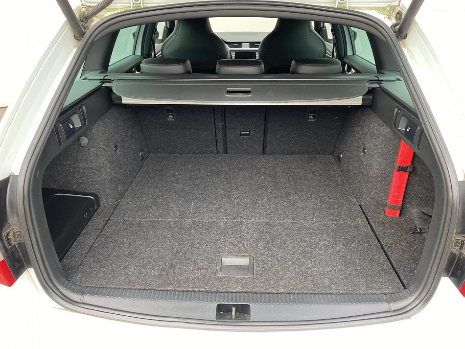 Škoda Octavia III 2.0 TDi RS Challange 4x4