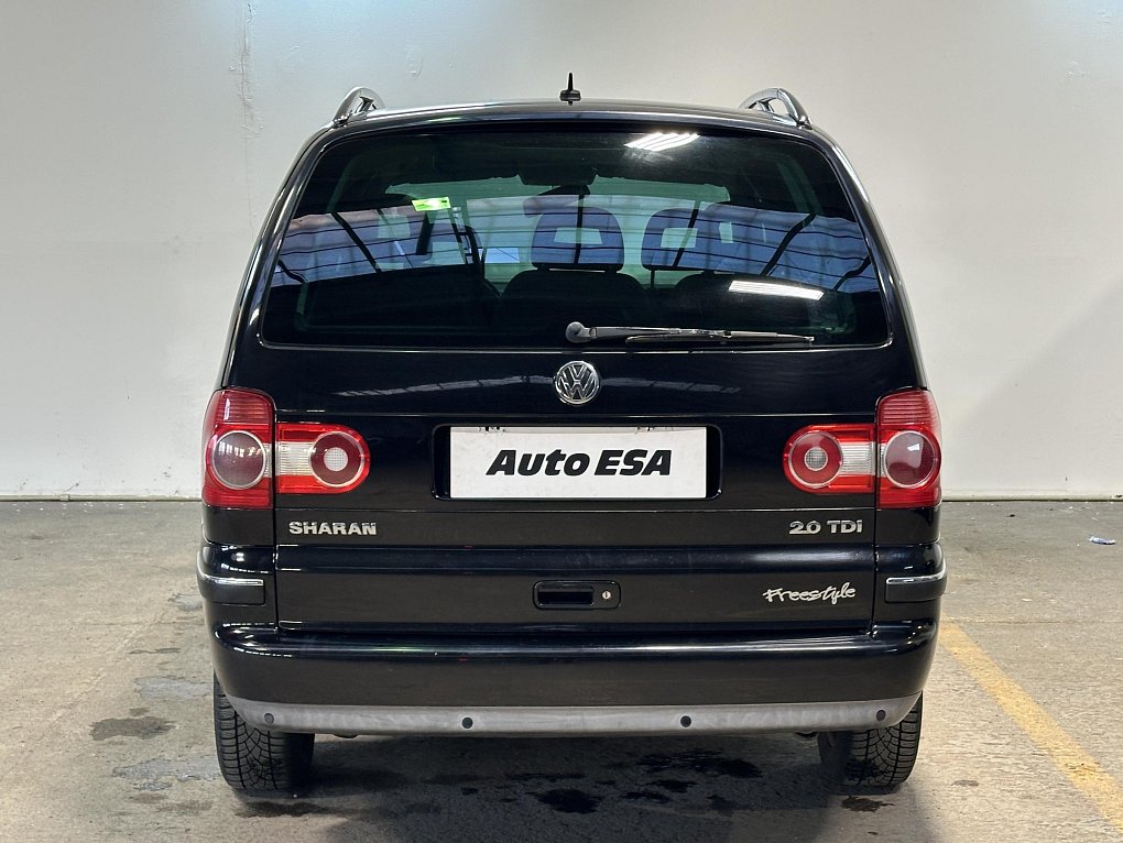 Volkswagen Sharan 2.0 TDi 