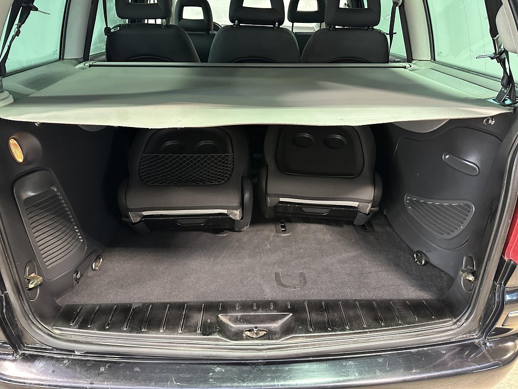 Volkswagen Sharan 2.0 TDi 