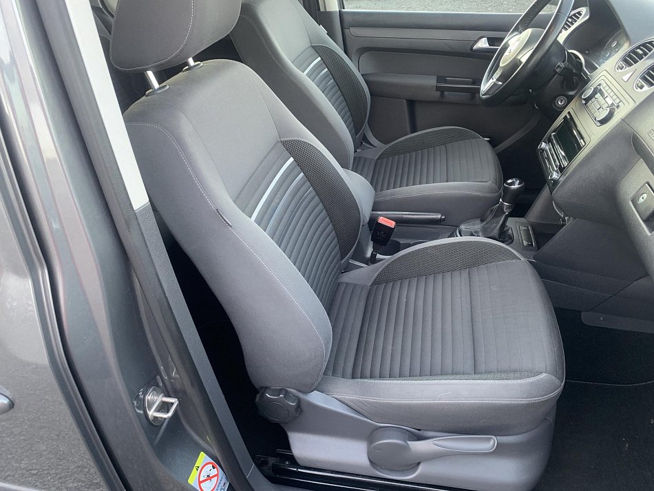 Volkswagen Caddy 1.6TDi CUP MAXi 7míst