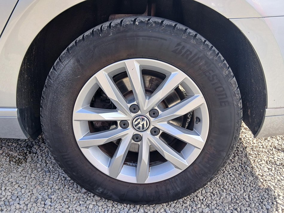 Volkswagen Passat 2.0 TDi 