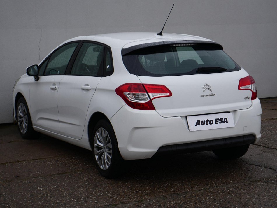 Citroën C4 1.4 i 