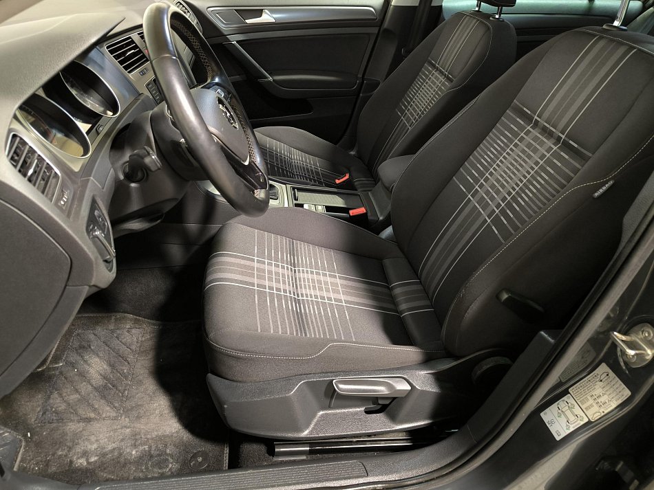Volkswagen Golf 1.2 TSi Lounge