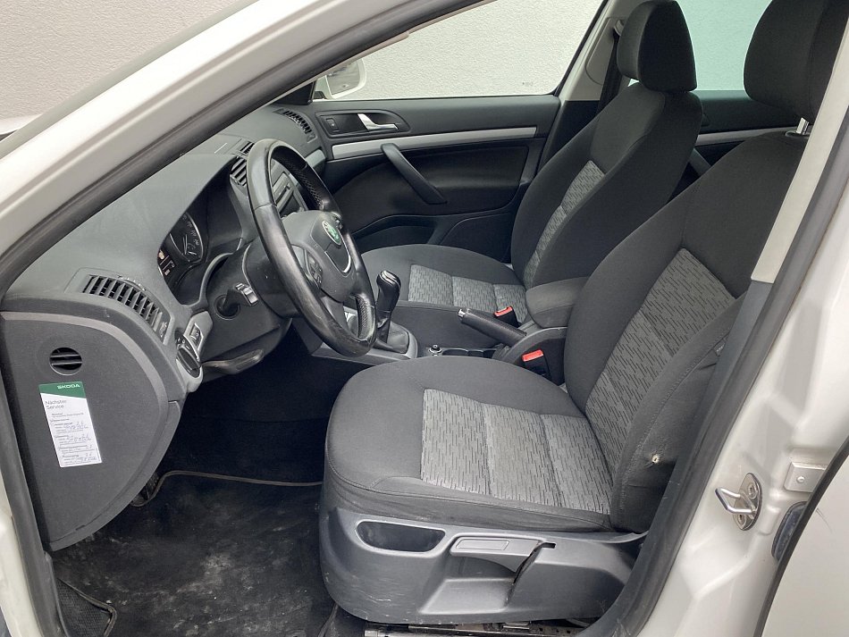 Škoda Octavia II 1.2 TSi Ambiente