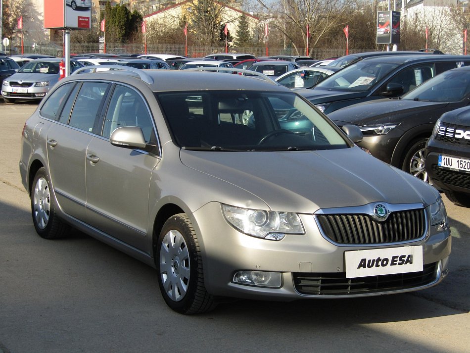 Škoda Superb II 2.0TDi Elegance